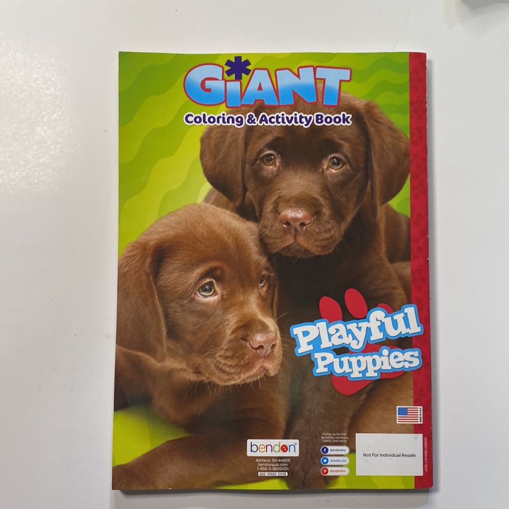 NWT Colouring bundle - Picture 5 of 12